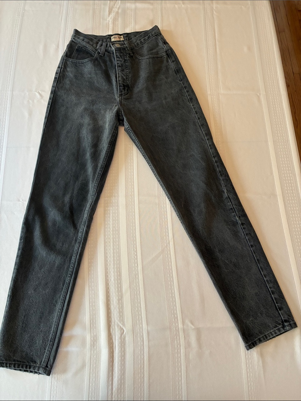 Guess Jeans Women’s Black Washed Jeans - Classic Fit, 100% Cotton